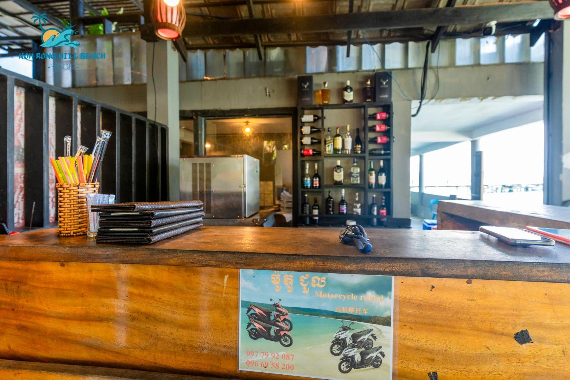 高隆岛海滩度假酒店 Derm Tkov Village 外观 照片