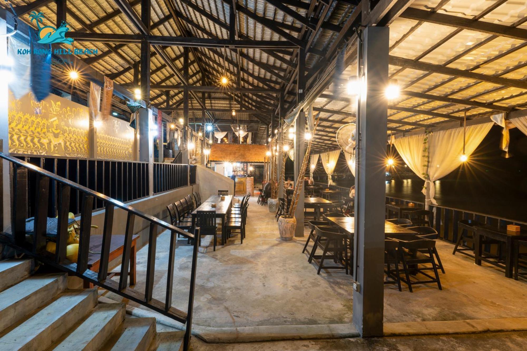 高隆岛海滩度假酒店 Derm Tkov Village 外观 照片